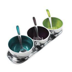 Bols en Aluminium argenté avec plateau noir en bois - Product Image 2