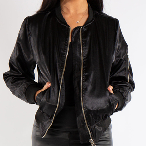 Vestes pour hommes Veste Bomber noire légère en satin zippée Streetwear décontracté Vêtements d'extérieur coupe-vent personnalisés - Product Image 3