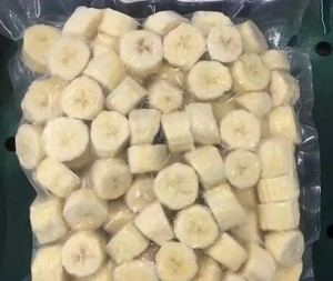 Bananes surgelées IQF, tranches de bananes surgelées, morceaux de bananes surgelées, fournisseur de fruits surgelés, fruits tropicaux surgelés - Product Image 1