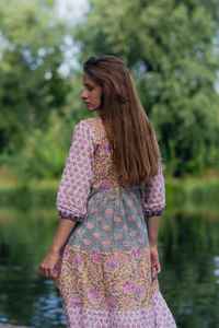 Vestido Bohemio Janis, Estampado a Mano, Algodón Casual, Informal, Algodón Puro, Floral, Arcoíris, Verano, Hecho a Mano, Moda Ética - Product Image 6