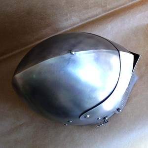 หมวกกันน็อคพร้อมใช้งานในยุคกลางทำด้วยมือแบบจำลองเกราะโลหะไดคัทสำหรับสร้างประวัติศาสตร์และสร้างประวัติศาสตร์ - Product Image 5