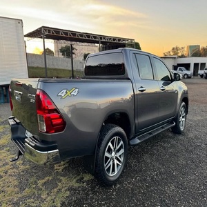Voiture d'occasion RHD 2022 Toyotaa Hilux Voitures d'occasion Toyotta Hilux Diesel/Essence Pickup 4x4 Hilux RHD / LHD à vendre - Product Image 1