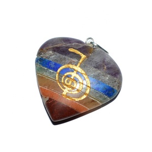 Comprar joyería de moda valor curativo Bonded Chakra grabado "Pentagram" Reiki colgantes con cristal de cuarzo para la venta - Product Image 5