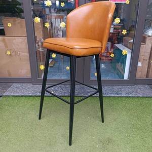 Contemporary GBSK009 Bar <b>Stool</b> Farmhouse Style with Faux Leather <b>Cushion</b> and Metal Legs for Kitchen Club or Home Bar Use - Product Image 3