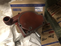 Pompe à eau moteur 24V D2366 65.06500-6125 avec roulements scellés haute performance pour engins de construction