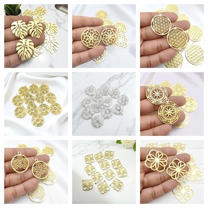 Plata de ley hecha a mano Multi flor diseño encanto DIY hacer colgante collar venta al por mayor encontrar joyería - Product Image 3