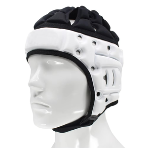 Casco de protección de cabeza de rugby acolchado suave personalizado con casco transpirable para adultos y niños Uso de fútbol - Product Image 1