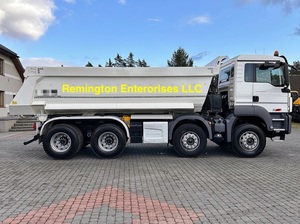 Camion benne d'occasion MAN 35.460 8x4 de 2017, capacité 50t, diesel, robuste, pour transport et travaux d'ingénierie - Product Image 3