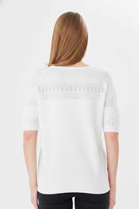 Blusa de punto calado de manga corta para mujer - Suéter de primavera con cuello redondo y diseño hueco - Top de punto de ganchillo suave y transpirable para damas - Product Image 5
