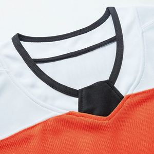 Jersey de hockey sobre hielo hecho en Pakistán, uniforme de equipo personalizado OEM, ropa deportiva de poliéster 100%, impresión por sublimación a granel, venta al por mayor, personalizado - Product Image 4