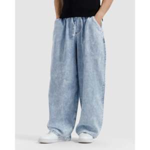 กางเกงยีนส์ทรงสเก็ตเตอร์ขาบานสไตล์เรียบง่าย - Product Image 5