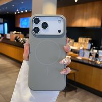 Coque de téléphone portable antichoc en silicone liquide magnétique de luxe pour iPhone 17 Pro Max avec dos souple et support de téléphone inclus