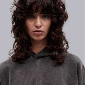 Sweat à capuche pour femme-Doux, confortable et idéal pour les vêtements décontractés, les superpositions et les aventures en plein air en automne et en hiver - Product Image 6