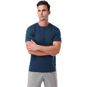 เสื้อยืดผู้ชายผ้าคอตตอน 95% ผสมอีลาสเทน 5% พิมพ์ลายสกรีน แขนสั้น เป็นมิตรกับสิ่งแวดล้อม คุณภาพสูง ถักทออย่างดี พร้อมโลโก้สั่งทำ - Product Image 4