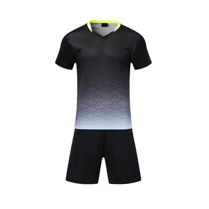 Vente en gros Nouveau style de maillot de football d'entraînement Vêtements de sport de meilleure qualité, uniformes de football avec logo personnalisé à vendre - Product Image 2