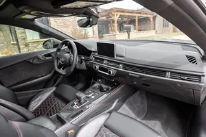 PARFAITEMENT UTILISÉ 2019 Audi RS5 Sportback - Product Image 4