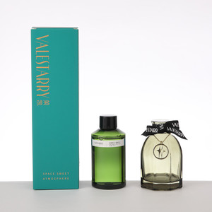 Popolare 150ML di olio essenziale naturale Reed diffusore di lusso <span class=keywords><strong>per</strong></span> <span class=keywords><strong>la</strong></span> <span class=keywords><strong>casa</strong></span> deodorante profumo <span class=keywords><strong>per</strong></span> le donne con diffusore Reed bastone scatola regalo - Product Image 4