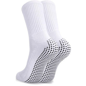 Chaussettes d'athlétisme pour hommes OEM Compression personnalisée Séchage rapide Respirant Anti-bactérien Anti-Slip Entraînement quotidien Équipes sportives - Product Image 1