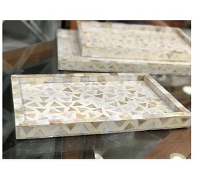 Bandeja para servir de madera de nogal Bandeja de almacenamiento de baño de calidad con asa para fiesta Placa de camping y soporte para platos - Product Image 3