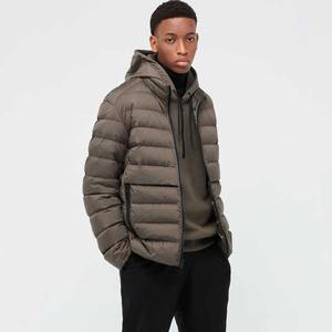OEM Vente en gros 2025 Mode décontractée Hiver Bouffant support mince à capuche avec toutes les impressions Coupe-vent Softshell Taille XL - Product Image 5