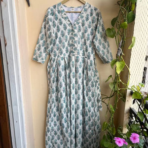 Bloque de mano impreso 100% algodón vestido indio Casual túnicas y vestido largo con decoración bordada" - Product Image 4