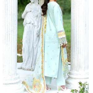 Traje de Mujer Bordado con Estampado de Césped Suave, Ligero y Cómodo, Conjunto de 3 Piezas, Traje Formal Bordado de Primera Calidad - Product Image 3