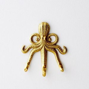 Crochets muraux en laiton de qualité supérieure pour l'organisation des placards, supportant les vêtements avec une capacité de charge fiable - Product Image 4