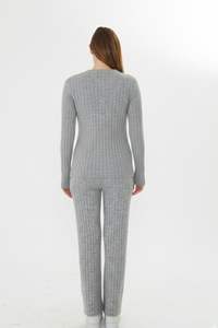 ชุดเซ็ตไหมพรม 2 ชิ้นสำหรับผู้หญิง เสื้อคลุมเนื้อนุ่มหรูหราและกางเกงขายาวทรงกว้าง ชุดลำลองสำหรับพักผ่อน ชุดวอร์มสำหรับผู้หญิง - Product Image 6