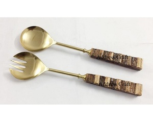 Juego de Cubiertos de Acero Inoxidable 18/8 con Recubrimiento PVD Dorado y Mango de Resina, Juego de Herramientas para Ensalada con Tenedor y Cuchara, Juego de Cubiertos de Acero Inoxidable, Utensilios de Cocina - Product Image 4