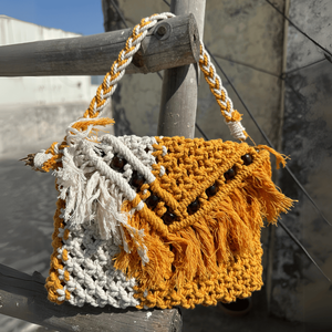 Bolso Bandolera de Macramé, Estilo Bohemio Minimalista Vintage, Tamaño XL, Bolso de Paja con Borlas Decorativas para Otoño e Invierno - Product Image 1