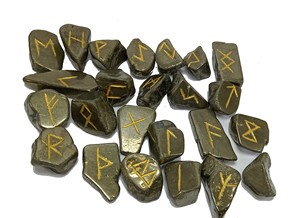 ชุดคริสตัลรูปอักษรรูนจากชิปผลึกไพไรต์ธรรมชาติสำหรับการทำนายและสัญชาตญาณการป้องกันการนั่งสมาธิแบบไวกิ้ง - Product Image 6