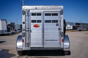 Mejor Precio de Mercado para Remolque Ganadero de Aluminio de Calidad con Eje Doble y Soporte para Llanta de Repuesto para Transporte de Caballos, Ovejas, Vacas y Cerdos - Product Image 2