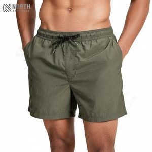 Shorts de sport pour homme, design tendance, décontractés, pour la course à pied, l'entraînement, taille mi-haute élastique, polyester et coton, motif uni, entraînement sportif pour homme - Product Image 5