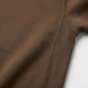 Sweat-shirts personnalisés en polyester 320 GSM – Qualité supérieure, prix usine, vente en gros, confortables, chauds, épais, couleur personnalisable - Product Image 5
