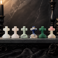 Ornement funéraire gothique en cristal naturel sculpté, pierre précieuse pour la décoration d'Halloween, collection et cadeau unique