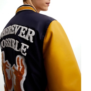 Blouson aviateur universitaire Letterman vintage pour hommes en peau de vache écologique personnalisable pour l'hiver concevez votre propre serviette en chenille - Product Image 4