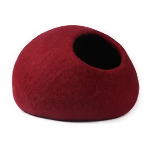 Handmade Felt Cat Caves House Pet Beds Zealand Wool Cat House for Cats and Kittens 100% New from Nepal Pet Beds & Accessories NP