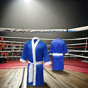 ชุดคลุมสำหรับชกมวยและคิกบ็อกซิ่ง ไนลอนคุณภาพสูง สีแดงและดำ - ชุดคลุมสำหรับเดินเข้าเวทีศิลปะการต่อสู้ขายดี - Product Image 4