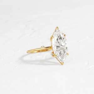 Anillo de Compromiso y Matrimonio con Diamante Moissanita Corte Marquesa en Plata 925 - Product Image 2