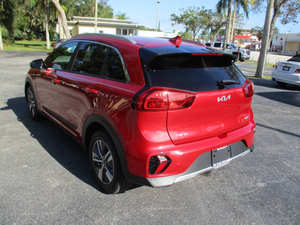 Kia Niro Plug-In Hybrid 2022 en parfait état - Product Image 4