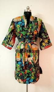 Frida Khalo Kantha Robe Veste matelassée Robe de chambre style kimono avec motif lettre Cadeau pour elle - Product Image 2