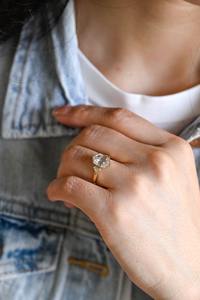 แหวนหมั้นเพชรโมอิสตัดหกเหลี่ยมแหวนแต่งงานแบบคลัสเตอร์แหวนสัญญาครบรอบของขวัญวันเกิดสำหรับผู้หญิง - Product Image 2