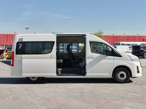 Nuevo Autobús de Pasajeros Toyo Ta Hiace GL 2025, Equipamiento Completo, Techo Alto, Motor Diésel 2.8L, Emisión Euro 6, Volante a la Izquierda, Transmisión Manual, 13 Asientos - Product Image 6