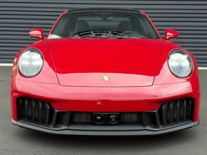 ปอร์เช่ 911 คาร์เรร่า 4 จีทีเอส คูเป้ ขับเคลื่อนสี่ล้อ ปี 2025 - Product Image 2