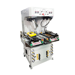 Machine de pressage de fixation de semelle hydraulique automatique de chaussures de sport de frein de moto à paroi robuste - Product Image 1