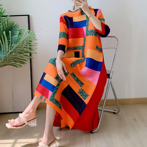 Abito plissettato Miyake con eleganza di alta qualità stampato abiti eleganti da donna taglie forti - Product Image 2