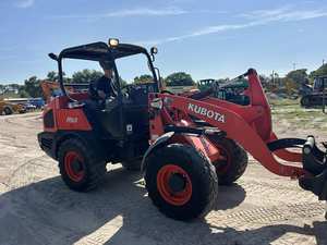 2017 Kubota R530 Chargeuse sur pneus à vendre Compact Power Meets Precision Performance - Product Image 6