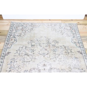 Tapis vintage 4,1x7,7 pieds, tapis turc, tapis en laine vert et marron à motifs floraux - Product Image 4