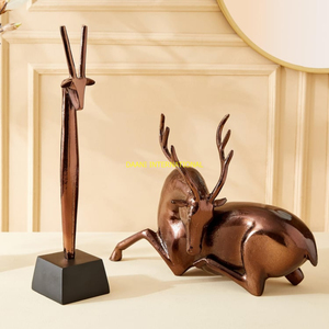 Bronze Animal Figurine Ensemble Moderne Antilope et Cerf Au Repos Sculpture De Luxe Décor À La Maison Résine Ornements Statues De Noël - Product Image 1