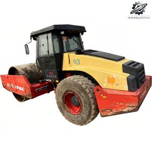 Compacteur vibrant à tambour unique Dynapac CA702 d'occasion, poids de travail 27 tonnes, marque suédoise originale, compacteur de grande taille - Product Image 1